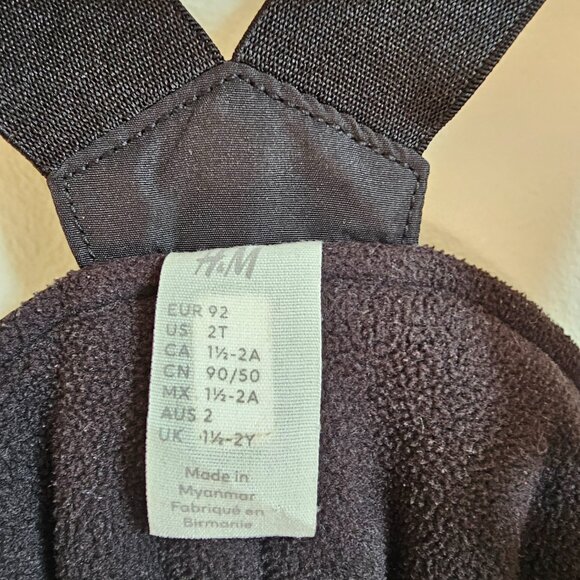 H&M Water-Resistant Padded Parka and Snow Pants with Suspenders - Picture 13 of 16